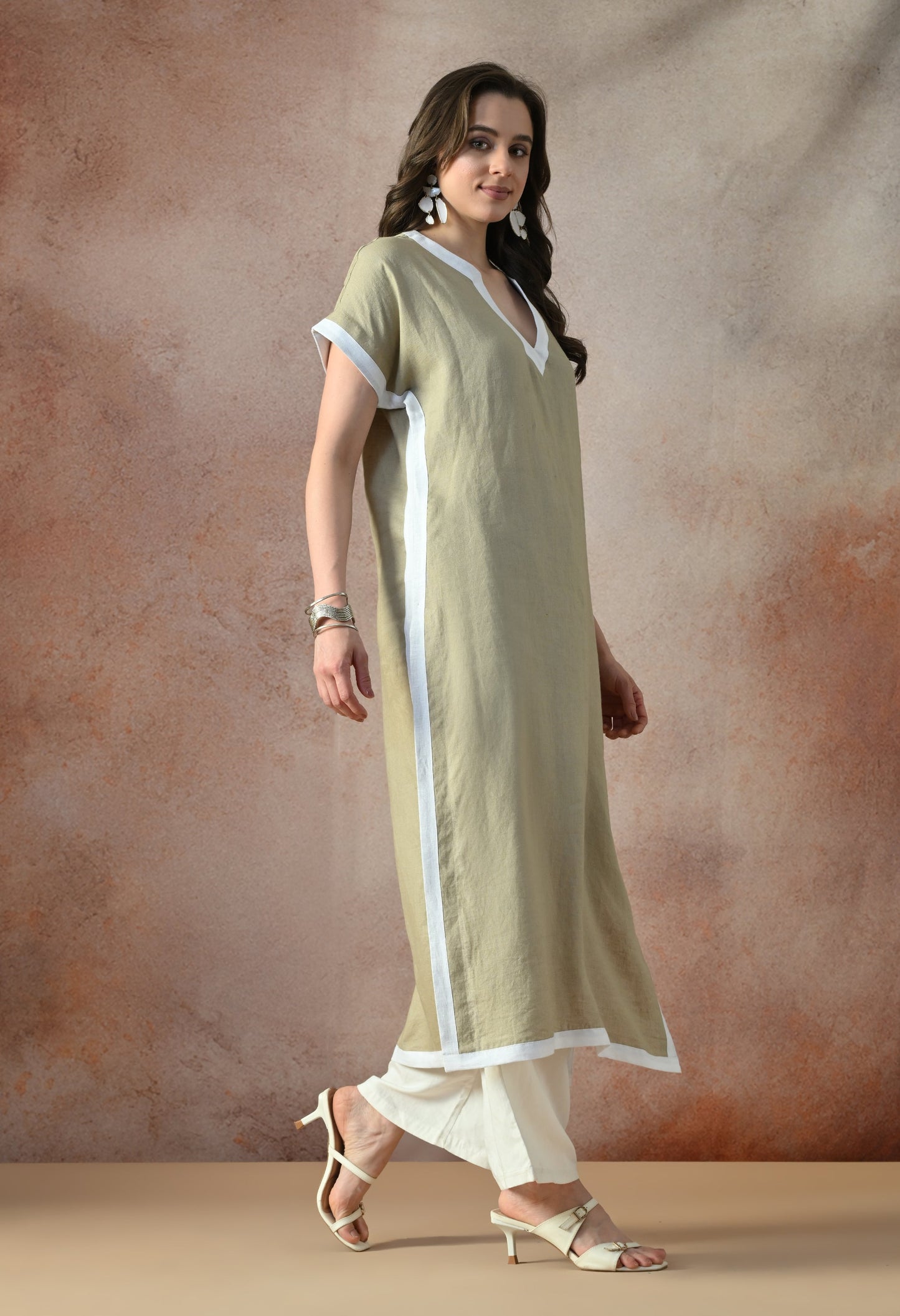 Elegant Linen Kurta Set
