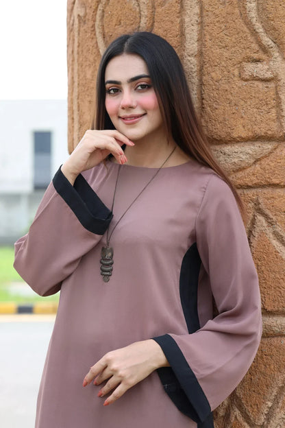 Elegant Pakistani-Style Mauve Kurta Set